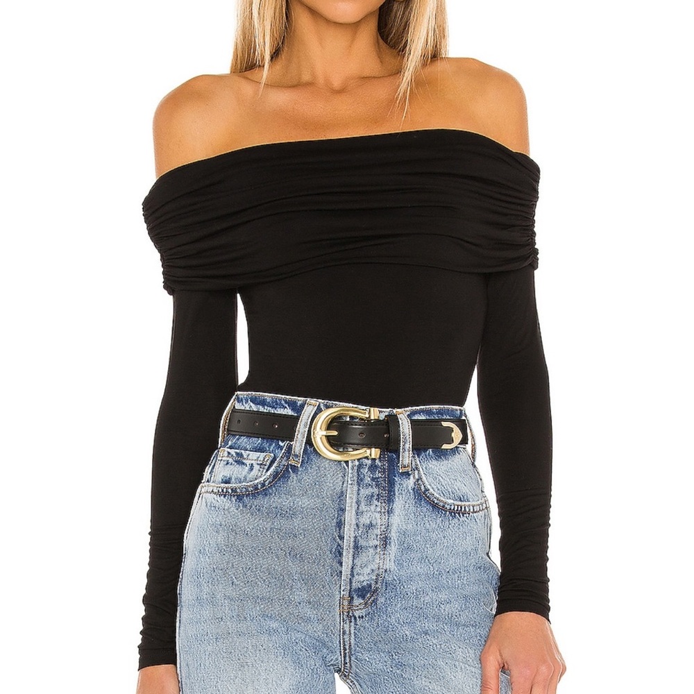 Super cute off the shoulder long sleeve
